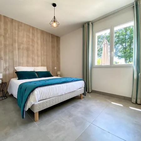 Moderne , Neuve Piscine Jacuzzi . Villa *